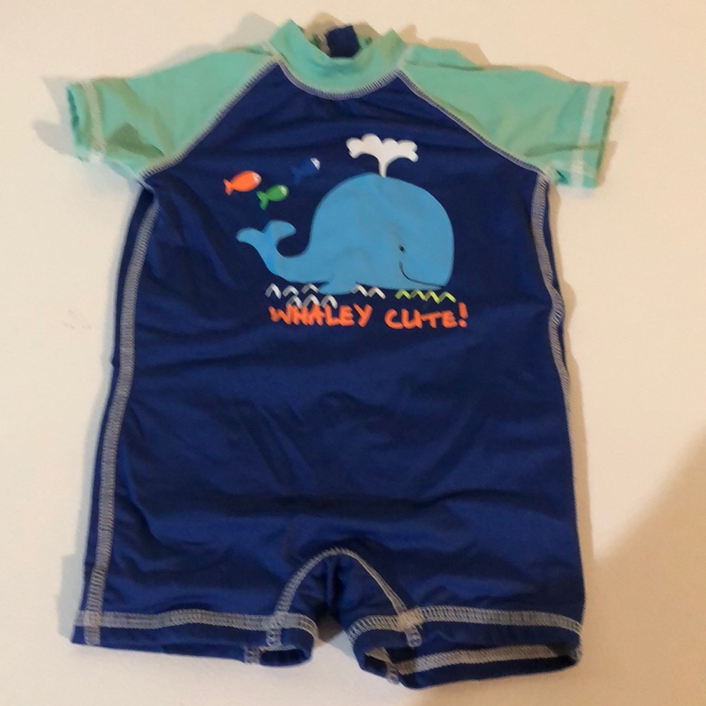 Wippette rashguard one piece. Size 9months.